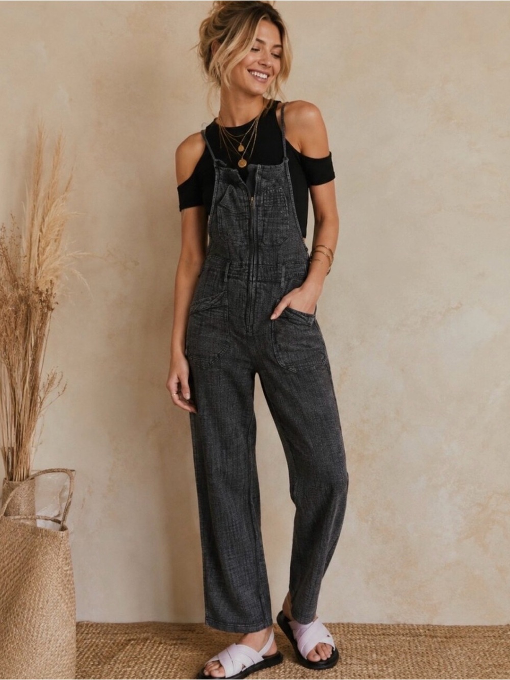 Pilcro Anthropologie Women's Black Dungarees-over Textured Cropped Overalls